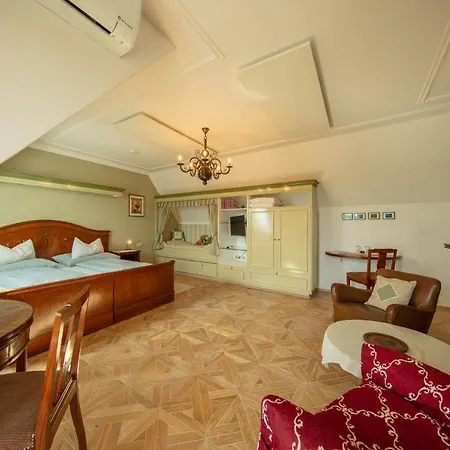 Klein Holland Hotel Kapfenstein