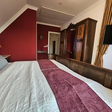 Hotel Klein Holland 4*