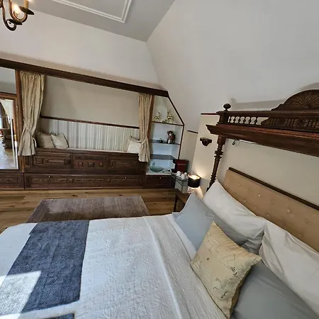 Klein Holland Hotel