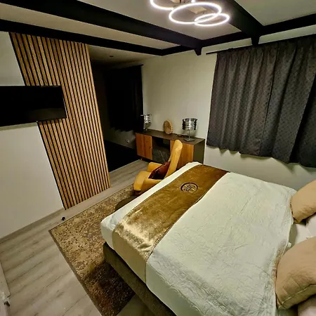 Klein Holland Hotel 4*