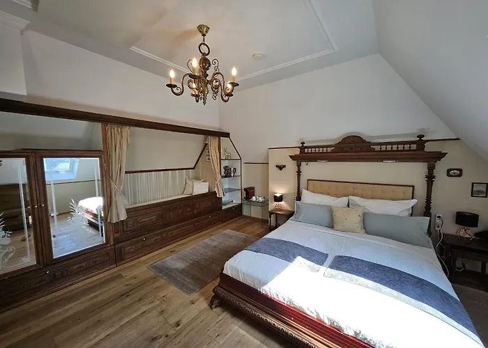 Klein Holland Bed & Breakfast 4*